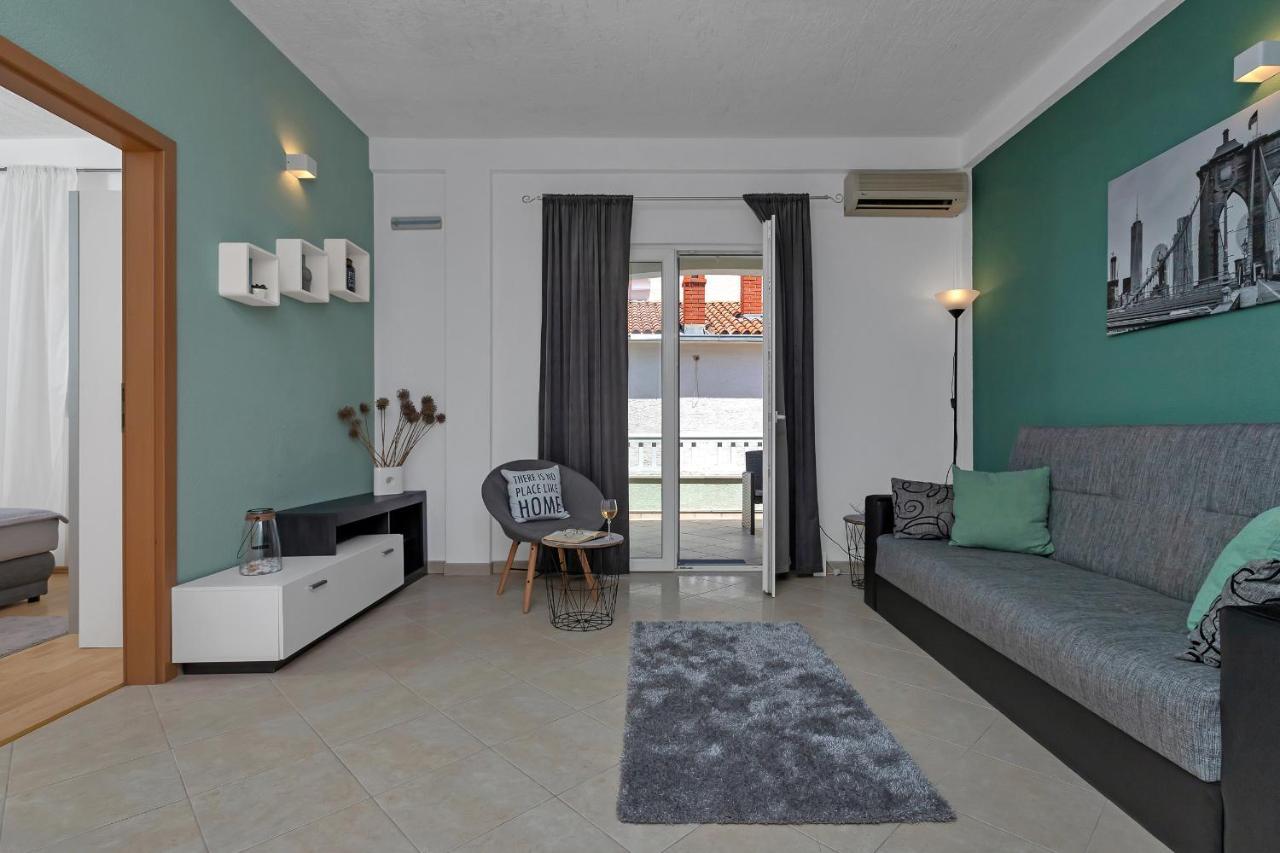 Apartmani Luna Baška Voda Esterno foto