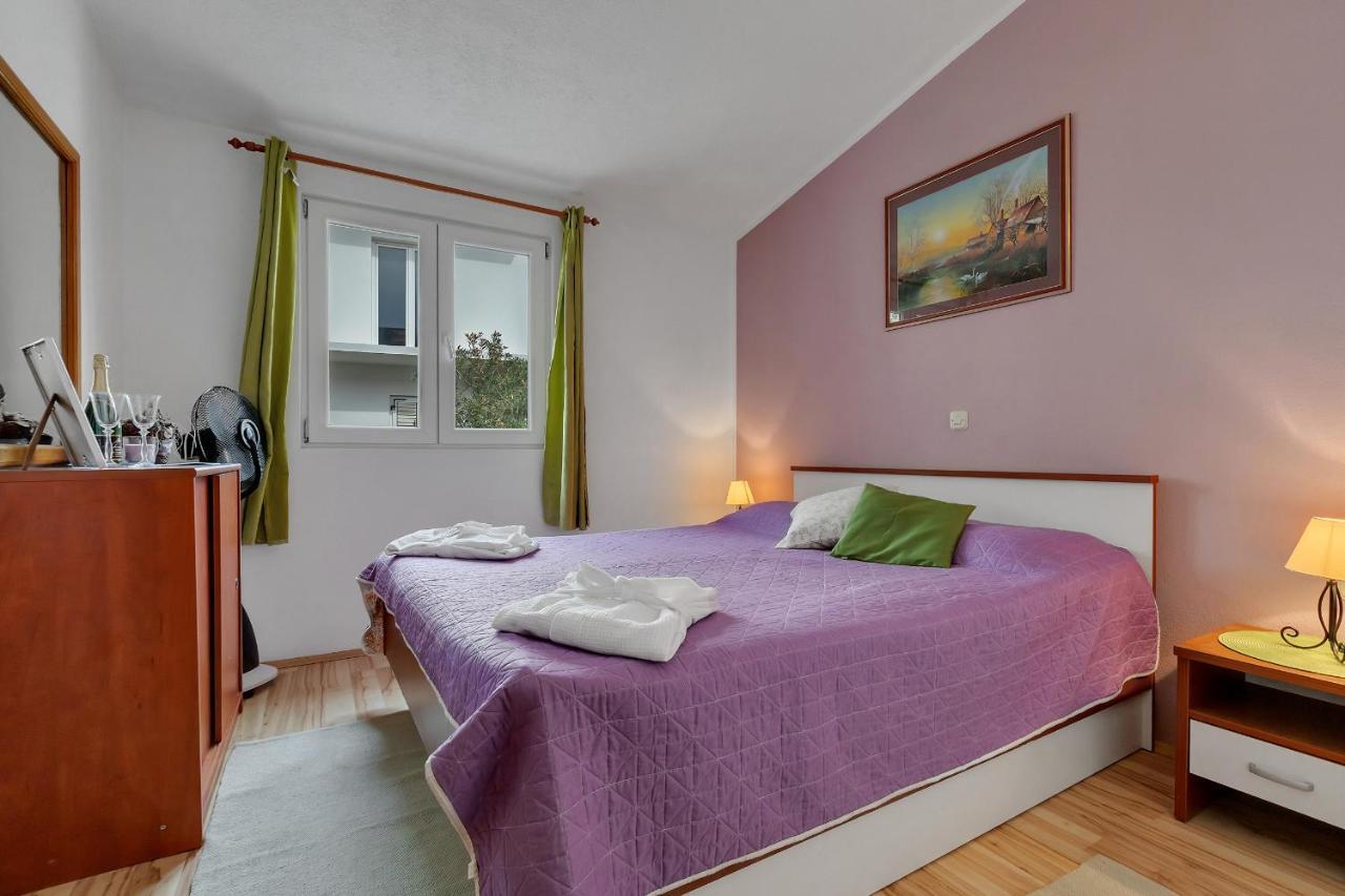 Apartmani Luna Baška Voda Esterno foto