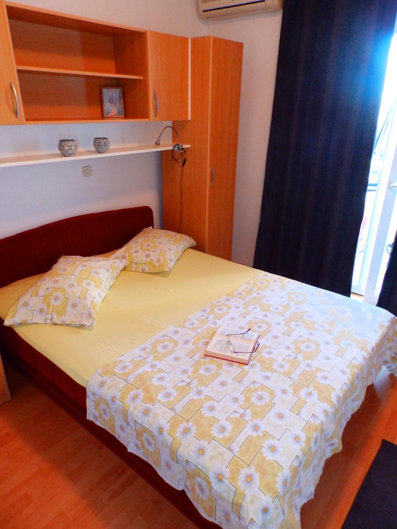 Apartmani Luna Baška Voda Camera foto