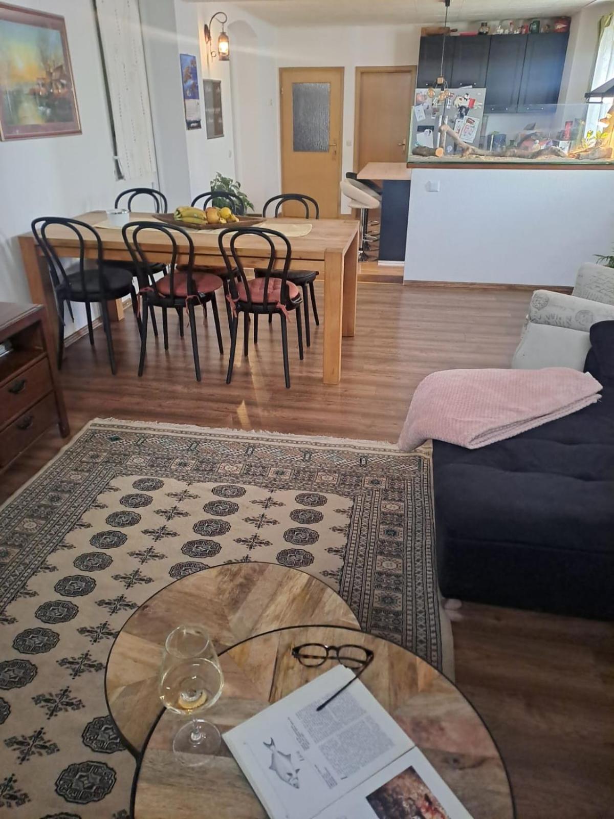 Apartmani Luna Baška Voda Esterno foto